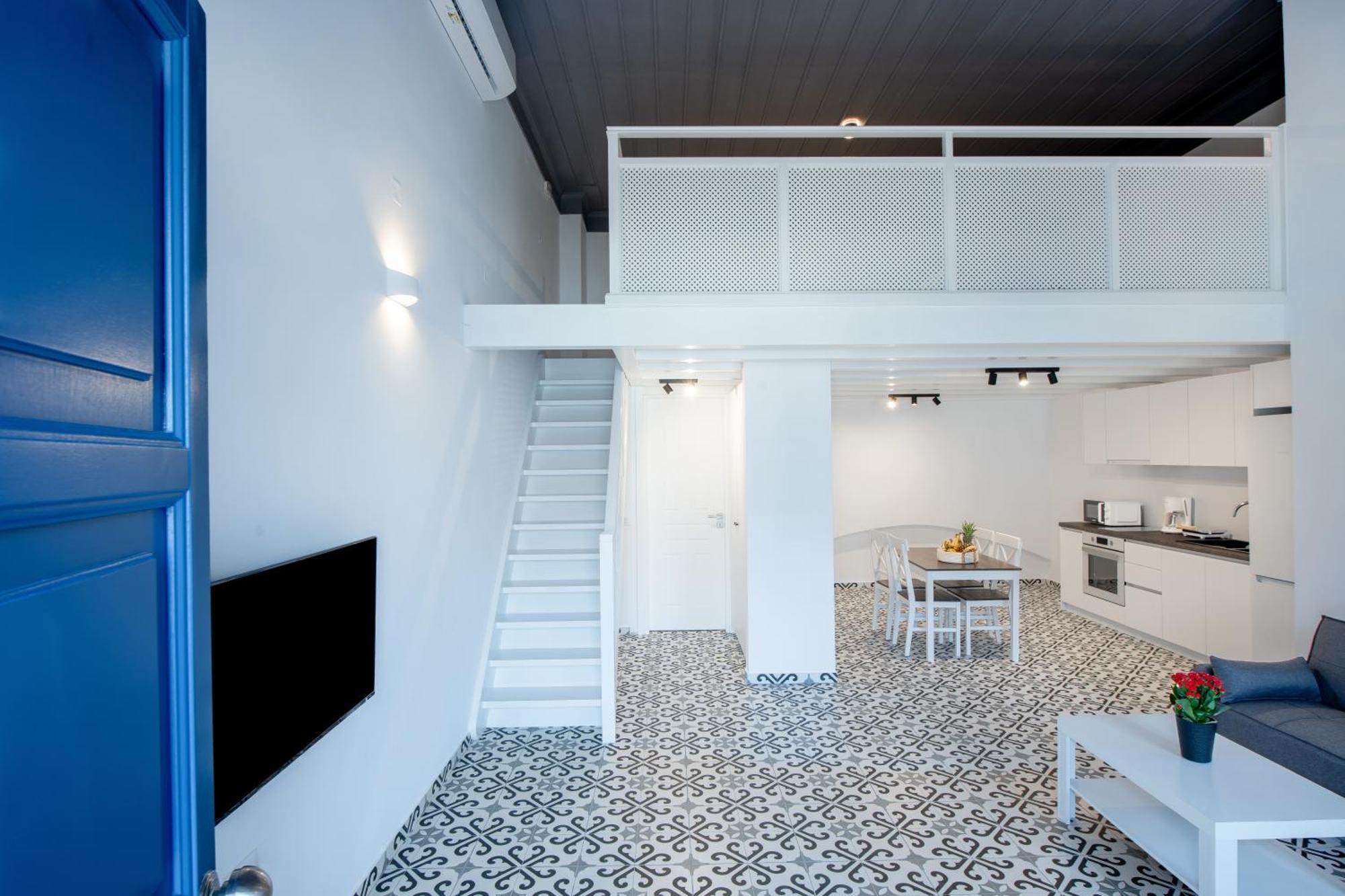 Porto Harani Seaside Apartments Simi Exterior foto