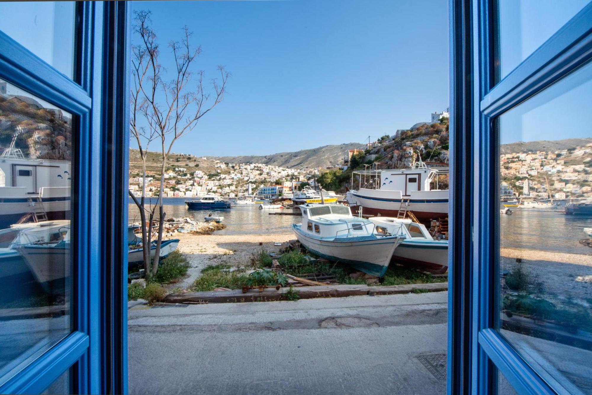 Porto Harani Seaside Apartments Simi Exterior foto